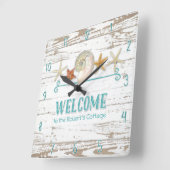 コテージのスタイルの歓迎の木のビーチは板を殻から取り出します スクエア壁時計 (傾斜)