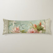 コテージのバラの自転車の蝶蜂の夏 ボディピロー (正面)