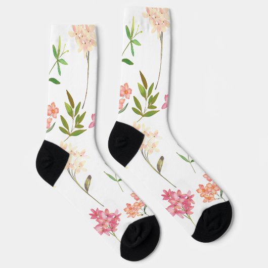 コテージの花伝統的居心地の良い模様 ソックス (右)