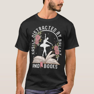 コテージコアのバレリーナは簡単に気が散る Tシャツ