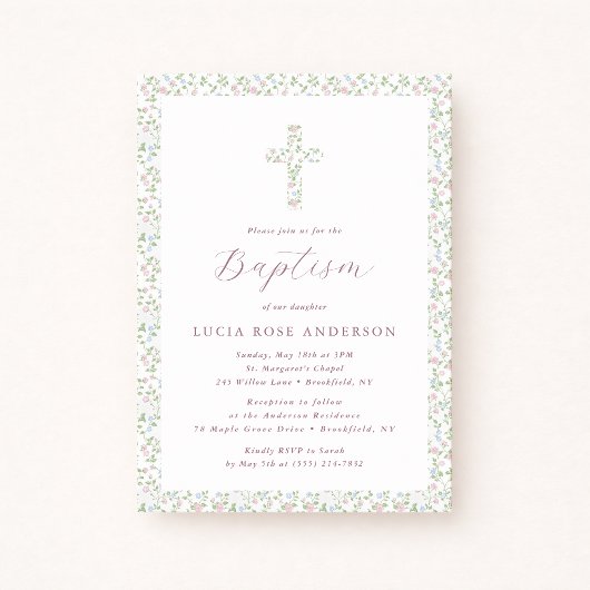 コテージコアの小さな花の洗礼招待状 招待状