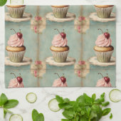 コテージコアフランスのヴィンテージカントリーピンクカップケーキ キッチンタオル (折り畳み)