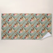 コテージコアフランスのヴィンテージカントリーピンクカップケーキ ビーチタオル (正面)