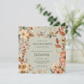 コテージコアボホセージグリーンワイルドフラワーベビーシャワー 招待状 (スタンド正面)