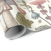 コテージコアマッシュルームとフローラルパターン ラッピングペーパー (ロールコーナー)