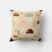 コテージコアマッシュルームとフローラ枕 クッション (裏面)