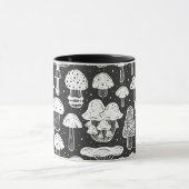 コテージコアマッシュルームブラックアンドホワイトコーヒー マグカップ (中央)