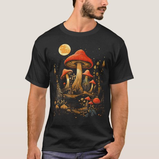 コテージコア キノコ かわいいゴブリン Tシャツ (正面)