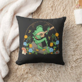 コテージコーエステティックフロッグバンジョプレーヤーミューズ クッション (ブランケット)