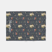 コテージコーレネイビーボタニカルレッドマッシュルームウッドランド フリースブランケット (正面(横))