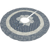 コテージシックブルーとアイボリークリスマスツリースカート ブラッシュドポリエステルツリースカート (アングル)