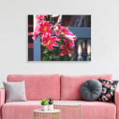 コテージビクトリアンピンクリリー – マーサズヴィネヤード キャンバスプリント (インサイチュ (リビング))