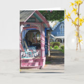 コテージ列 – マーサのブドウ園 カード (黄色い花)