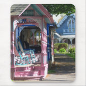 コテージ列 – マーサのブドウ園 マウスパッド (正面)