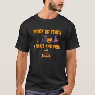 コドモ教えーか私は子供のファンニーHalloween Tの匂いを嗅ぐ Tシャツ