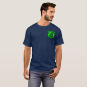 コネチカット支部 - ロゴ ポケットグリーン Tシャツ (正面フル)