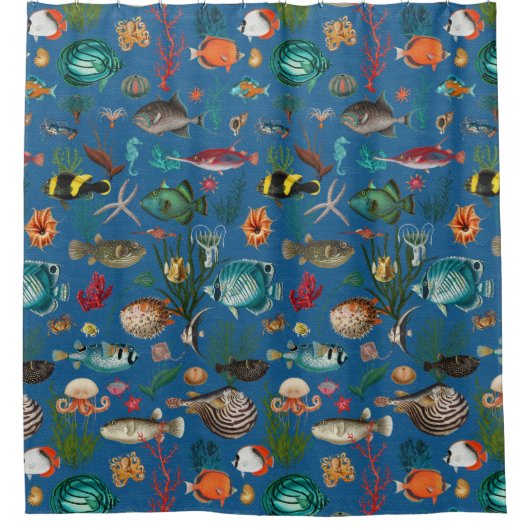 コバルトブルーの背景に色とりどりのオセアニアの魚 シャワーカーテン (正面)