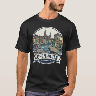 コペンハーゲンの象徴: 自転車、運河、ランドマーク Tシャツ
