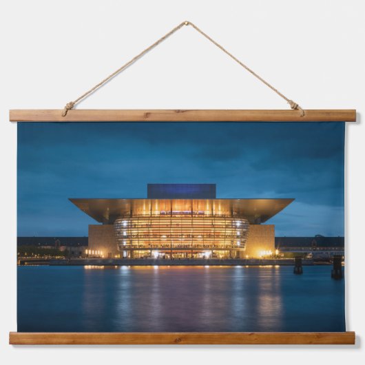 コペンハーゲンオペラハウス 吊り下げ型タペストリー (正面)