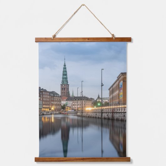 コペンハーゲン・デンマーク 吊り下げ型タペストリー (正面)