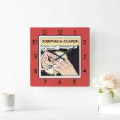 コミックスタイルのゴージャスリング ウェディングクロック 赤 スクエア壁時計 (ホーム)