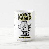 コミック風携帯充電器：Don't Panic デザイン コーヒーマグカップ (中央)