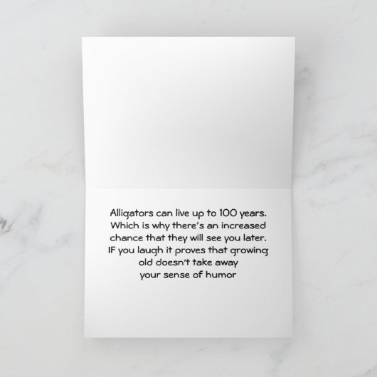 コメディアアリゲーターが「誕生日」のジョークを言う カード (内部)