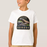 コモド国立公園インドネシアヴィンテージ Tシャツ<br><div class="desc">コモドのベクトルアートワークデザイン。東ヌサテンガラ州と西ヌサテンガラ州の間の地域の小スンダ諸島に位置するインドネシアの国立公園であ縁どる。</div>