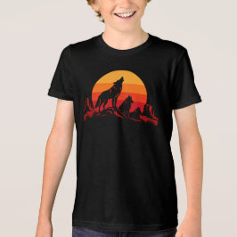 コヨーテの家族とサンセット - アメリカ西部原野の生き物 トライブレンドTシャツ