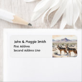 コヨーテカップル砂漠の風景の水のカラーアート ラベル (インサイチュ)