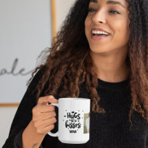 コラージュのカップルの写真とハグとキスフレーズの愛