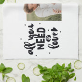 コラージュのカップルの写真&あなたが必要とするすべては愛の引用文 キッチンタオル (折り畳み)