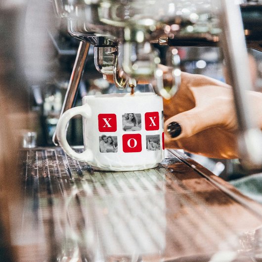 コラージュモダンカップル写真と赤XOXO エスプレッソカップ