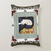 コラージュヴィンテージレトロとレースと花 アクセントクッション (正面(垂直))