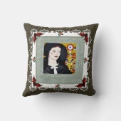 コラージュヴィンテージレトロとレースと花 クッション (裏面)