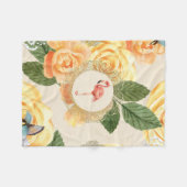 コラージュヴィンテージレトロとレースと花 フリースブランケット (正面(横))