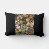 コラージュヴィンテージレトロとレースと花 ランバークッション (裏面)