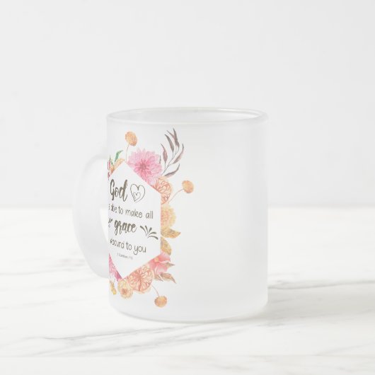 コリントの信徒への手紙二 9:8 神は、恵みが豊かに与えられるようにすることができます フロストグラスマグカップ (正面左)