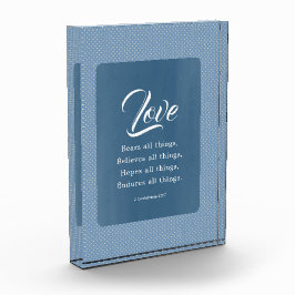 コリントの信徒への手紙13:7 愛はすべてのものを耐える フォトブロック