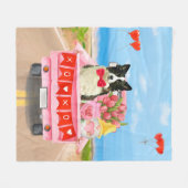 コリ縁どードグバレンタインデートラックハート フリースブランケット (正面(横))