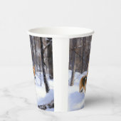 コルギが雪のクリスマスを過ごす 紙コップ (右)