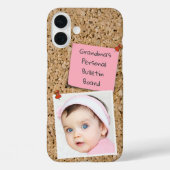 コルクにピンクのメモをピン留めしたカスタムフォト Case-Mate iPhoneケース (裏面)