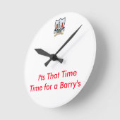 コルクの時間通りに戸棚に上がっていた ラウンド壁時計 (傾斜)