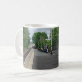 コルネ鉄道駅 (ランカシャー) コーヒーマグカップ (正面左)