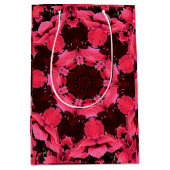 コレウスクローズアップ万華鏡のように千変万化するパターン ミディアムペーパーバッグ (正面)