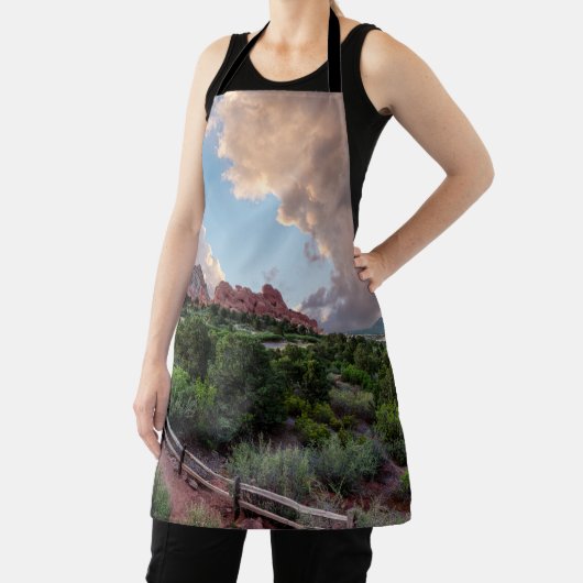 コロラドスリーピングジャイアントサンライズエプロン エプロン (インサイチュ)