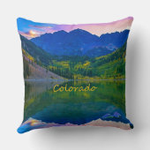 コロラドロッキー山脈と湖 クッション (裏面)