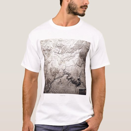 コロラド州およびUtahPanoramicの地図のグランドキャニオン Tシャツ (正面)