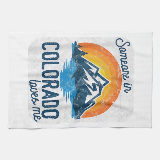 コロラド州にいる人が私を愛している キッチンタオル (横)