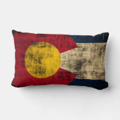 コロラド州のヴィンテージのグランジな旗 ランバークッション (裏面)